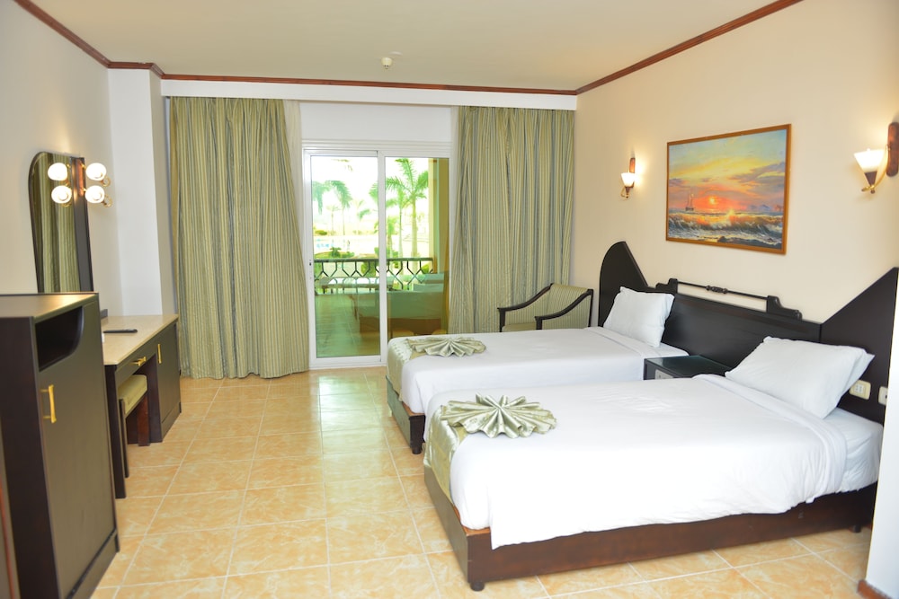 Aracan Hotel 7/33