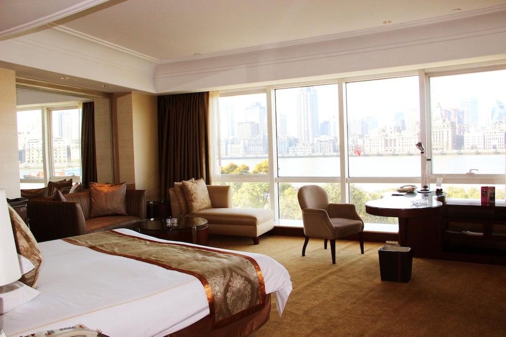Oriental Riverside Hotel Shanghai International Convention Center 4/32