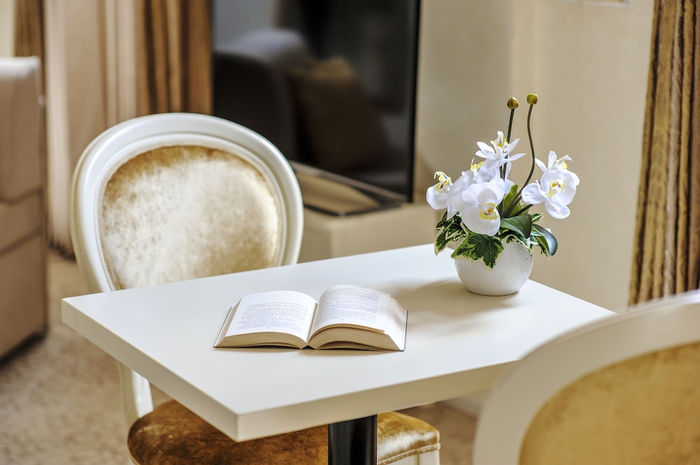 Heritage Hotel Life Palace 35/76