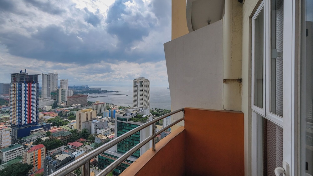 Jmm Grand Suites 5/50