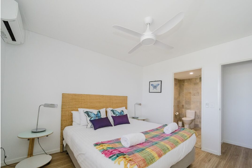2 BEDROOMS, APARTMENT