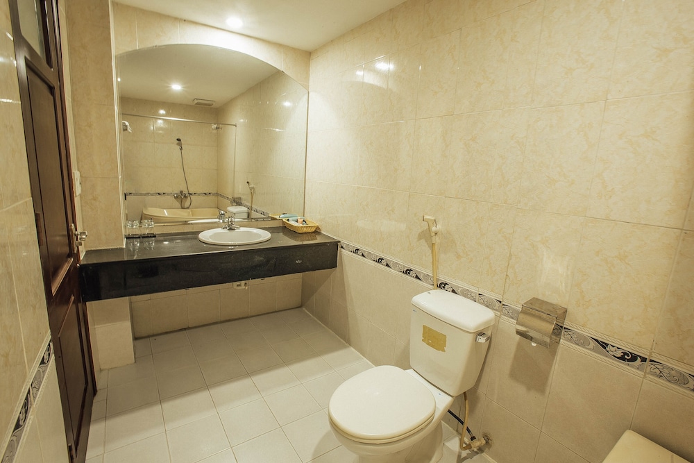 Muong Thanh Vinh Hotel 68/69