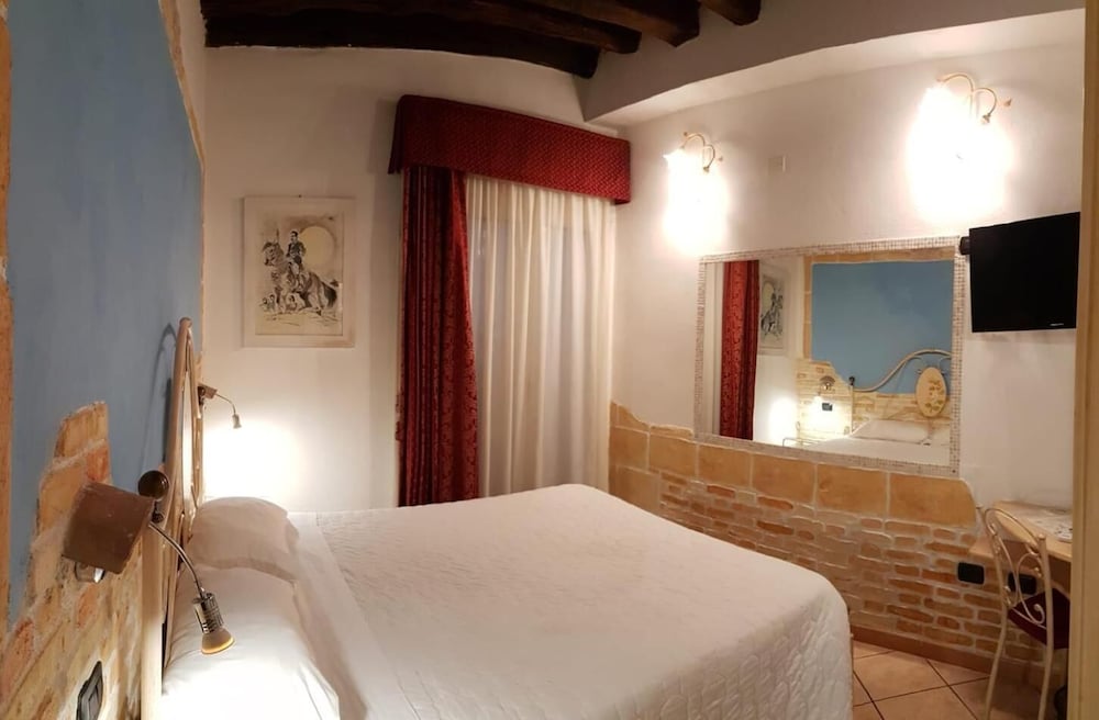 Sardinia Domus 30/68