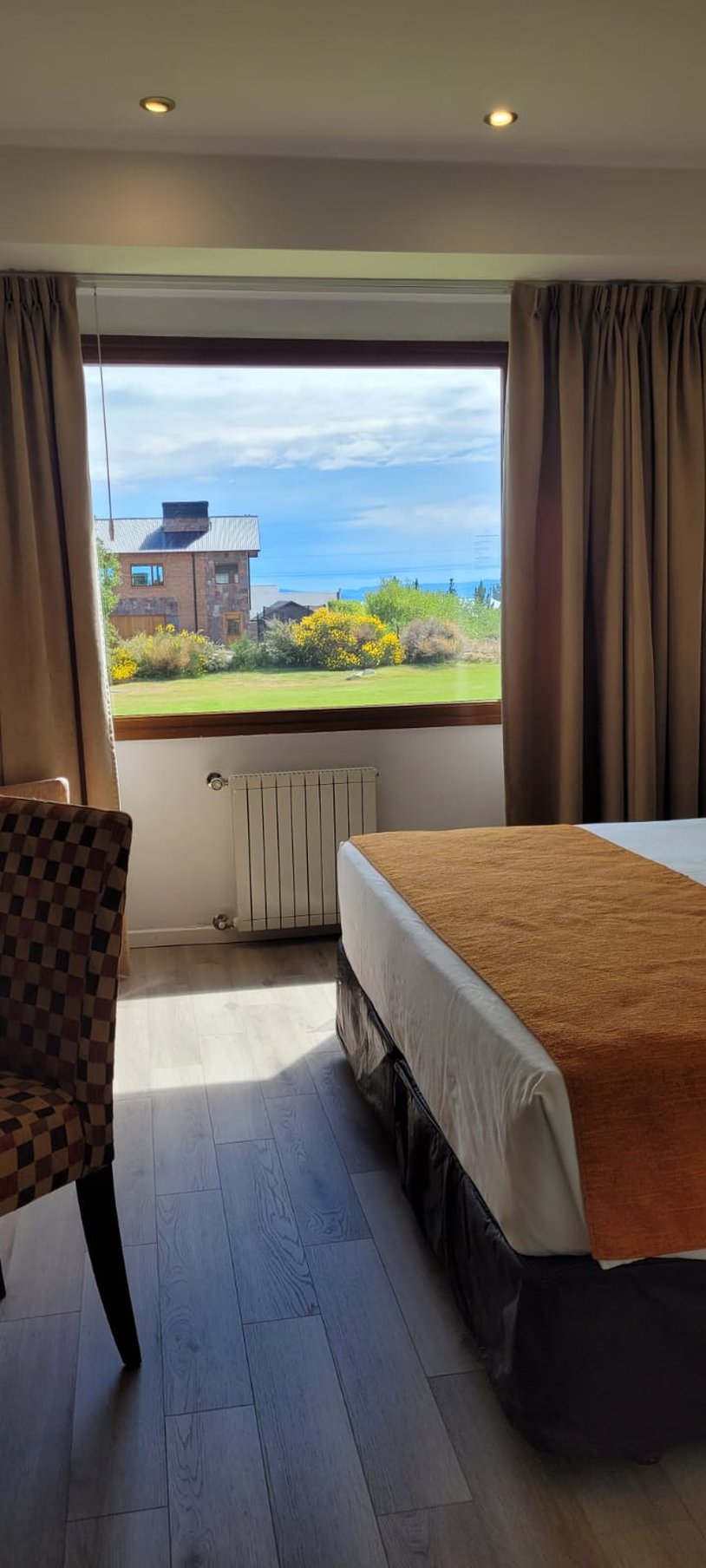 ROCHESTER CALAFATE 10/39