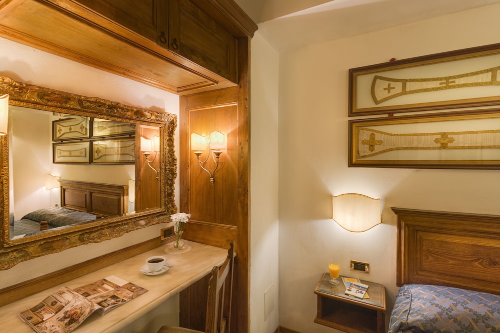Hotel Morandi Alla Crocetta 50/60