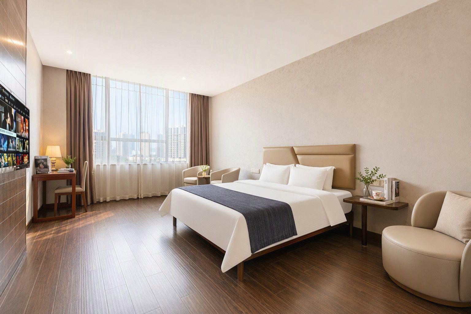 Qiaodu Hotel (Jiangmen Light Rail Station) 21/37