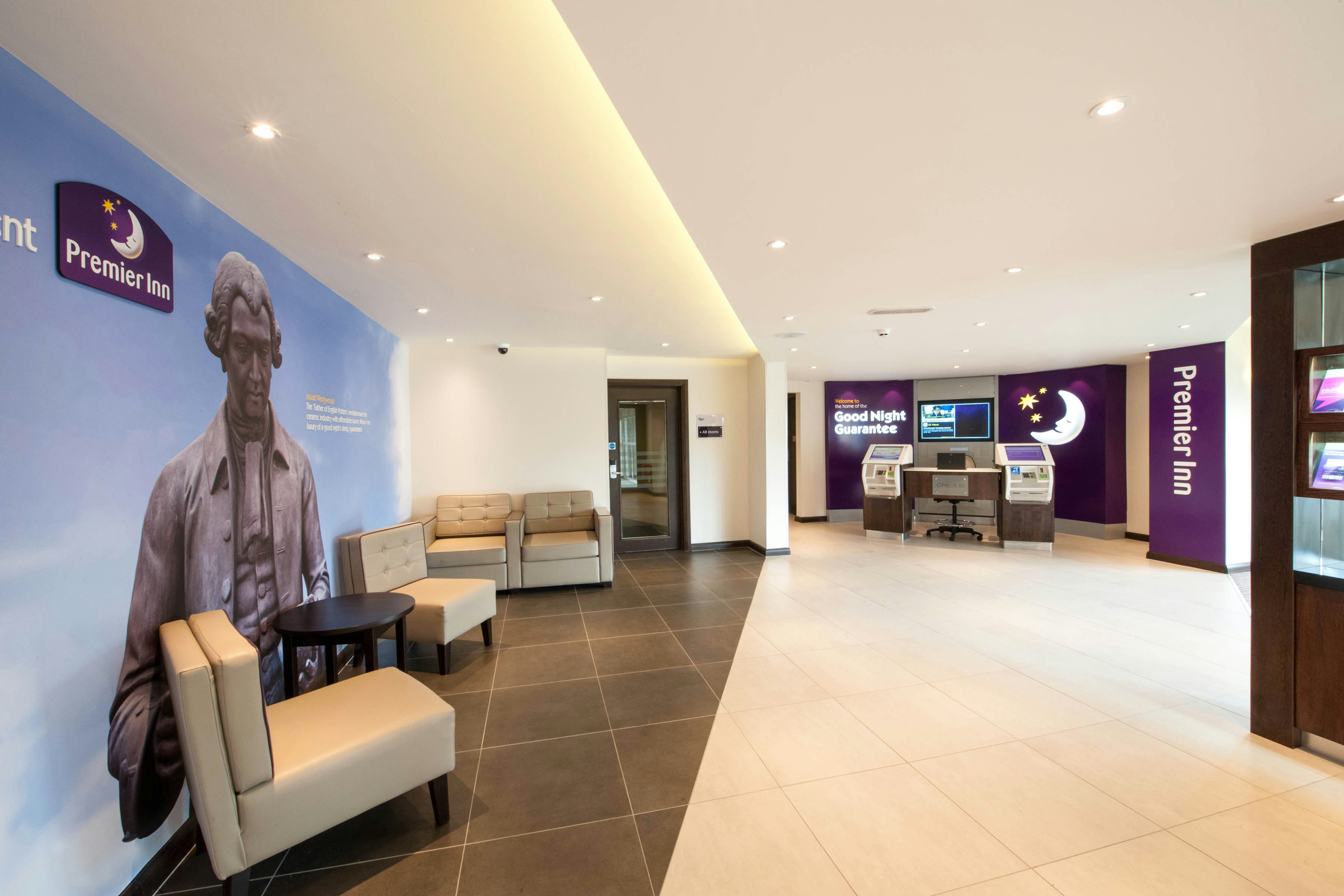 Premier Inn Stoke-On-Trent (Hanley) Hotel 10/35