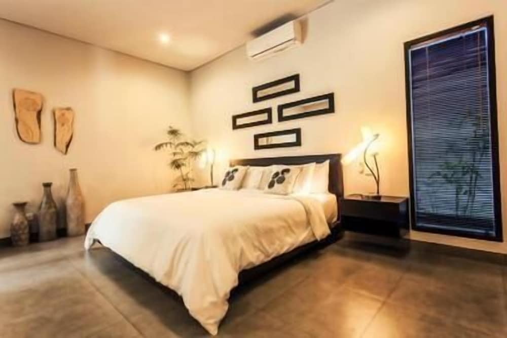 Villa Lamunan 7/23