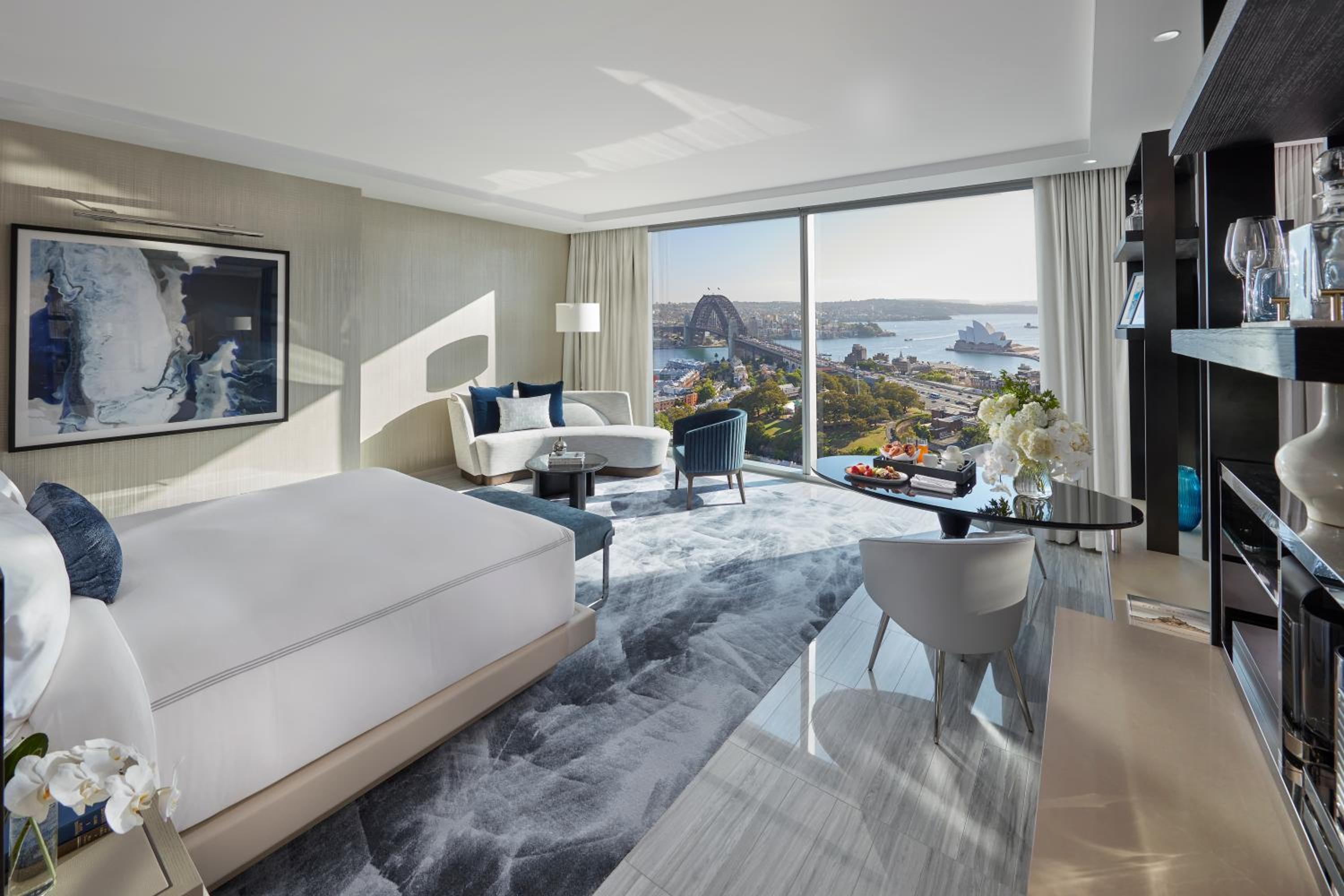 Opera, Studio, King Bed