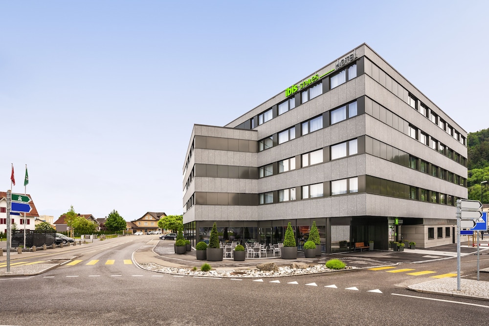 IBIS STYLES ST MARGRETHEN 24/26