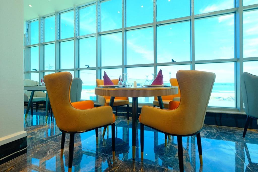 Hotel El Bey 38/48