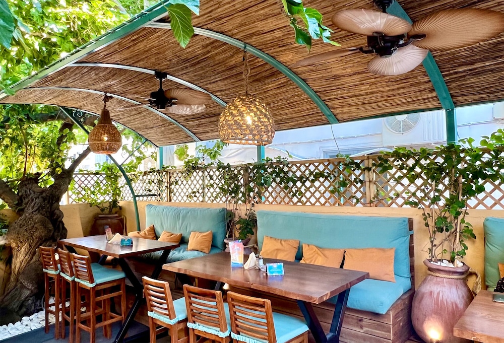 Hotel Kostis 23/32
