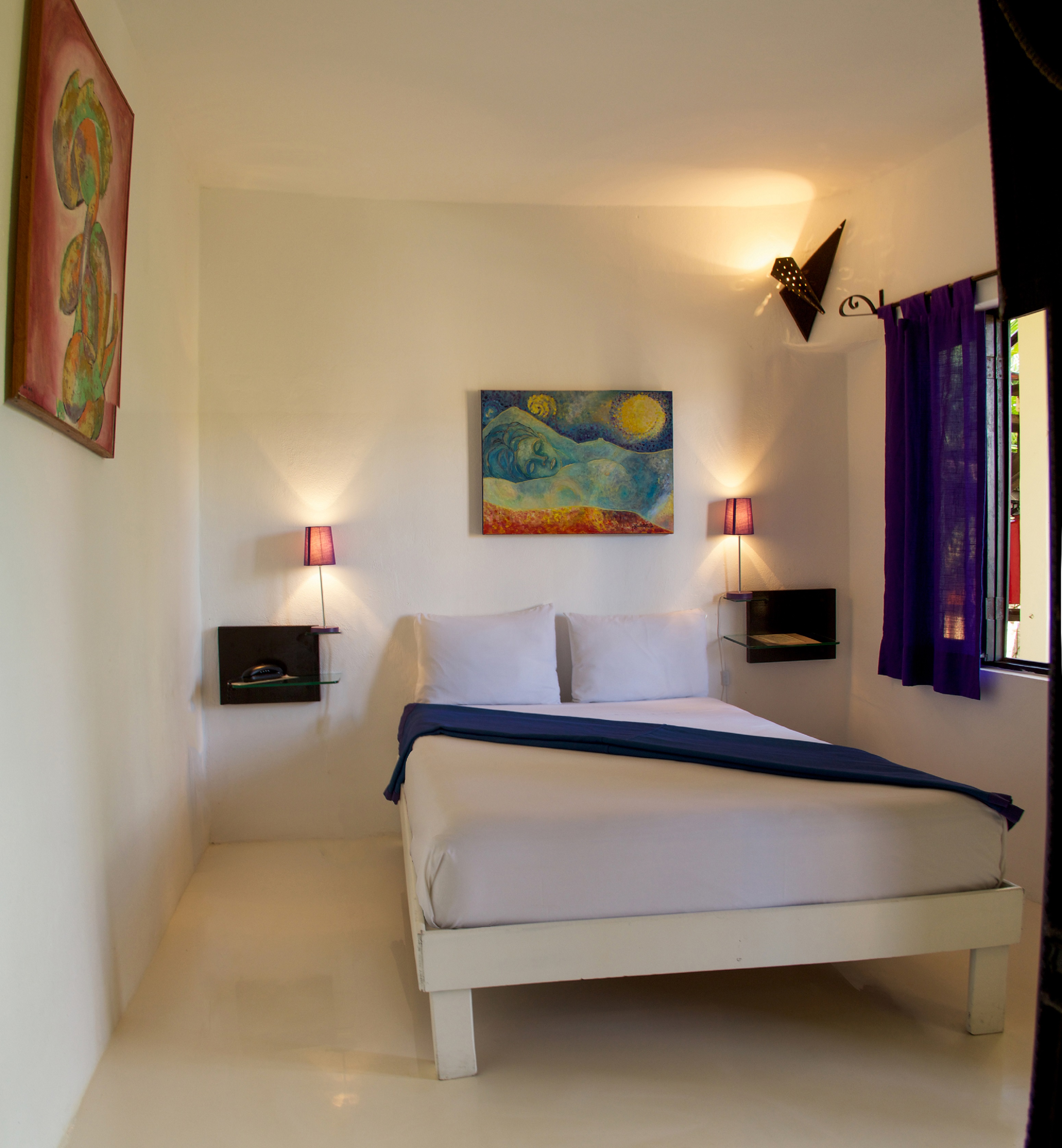 DOUBLE ROOM