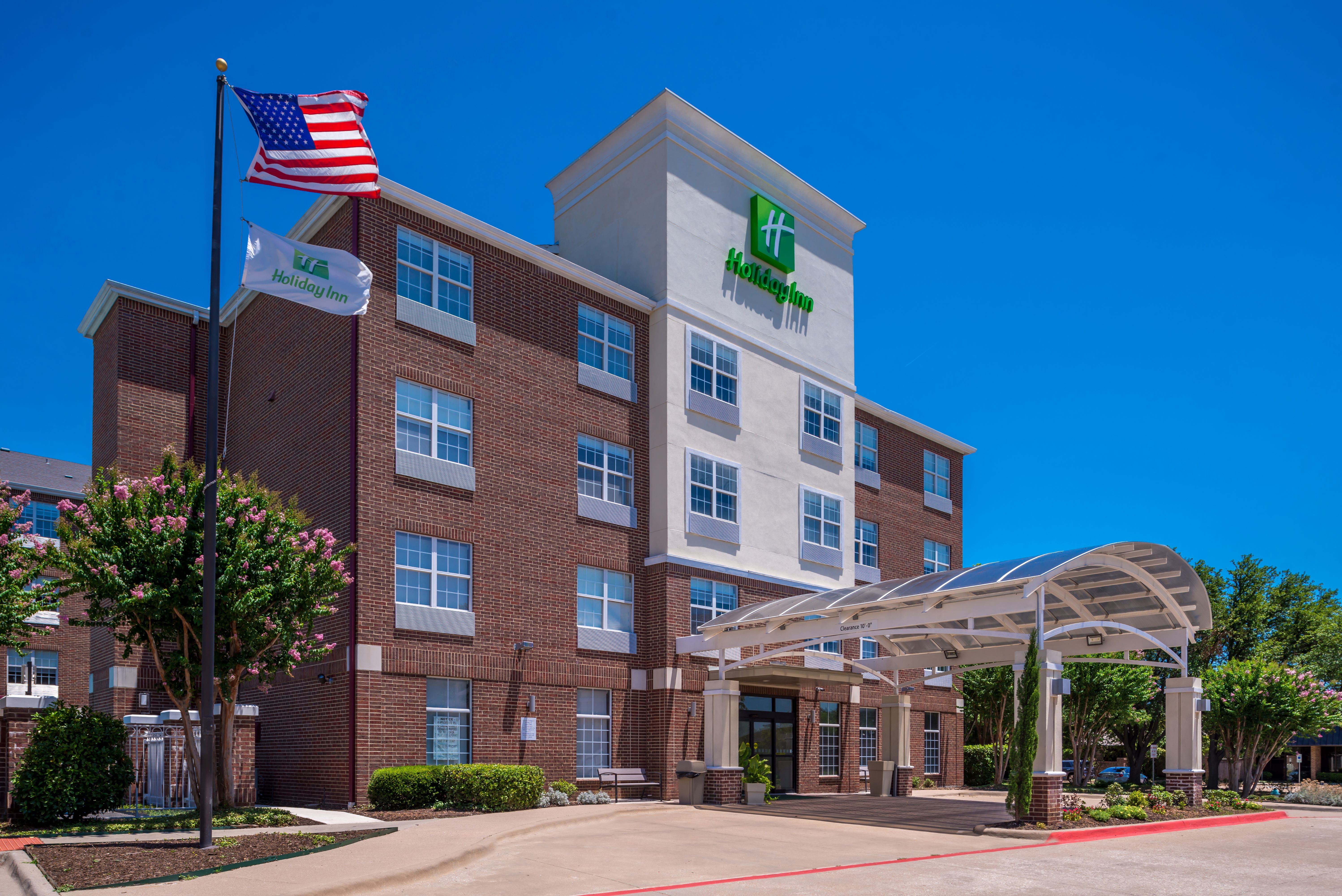 Holiday Inn Express Hotel And Suites Dallas Addison 1/25