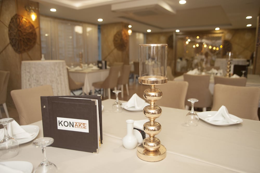 Konaks Hotel 35/42