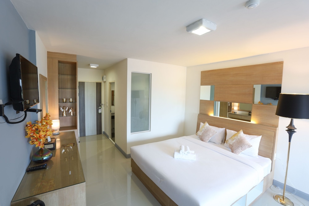 The Greenery central suite & hotel 12/50