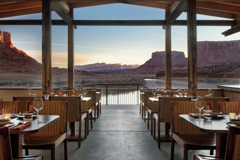 Red Cliffs Lodge 35/46
