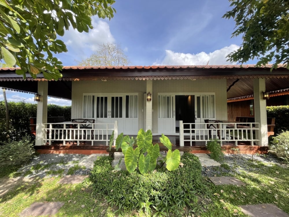 Aob-Oun Homestay By Zuzu 4/50