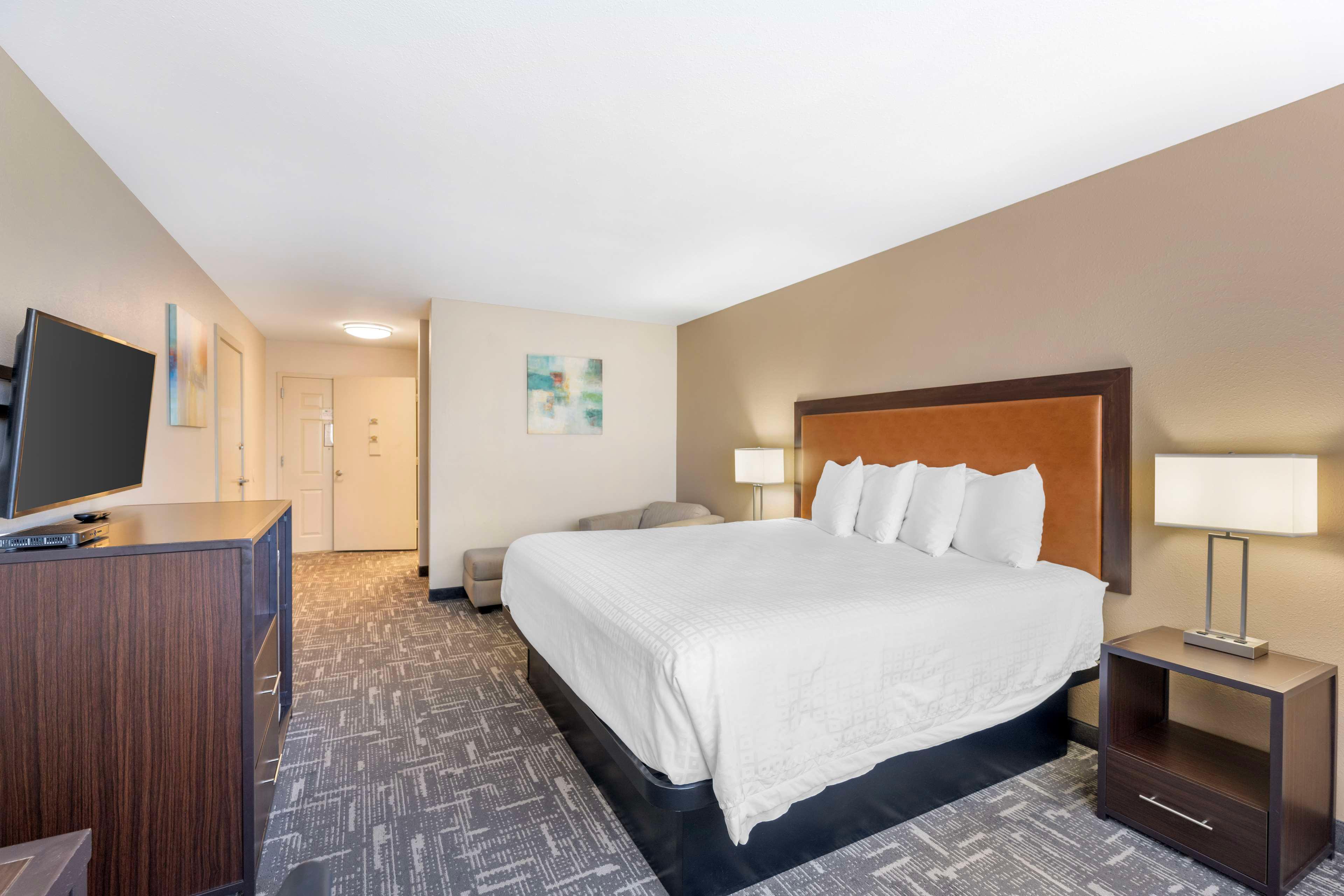 Room, King Bed, Accessible