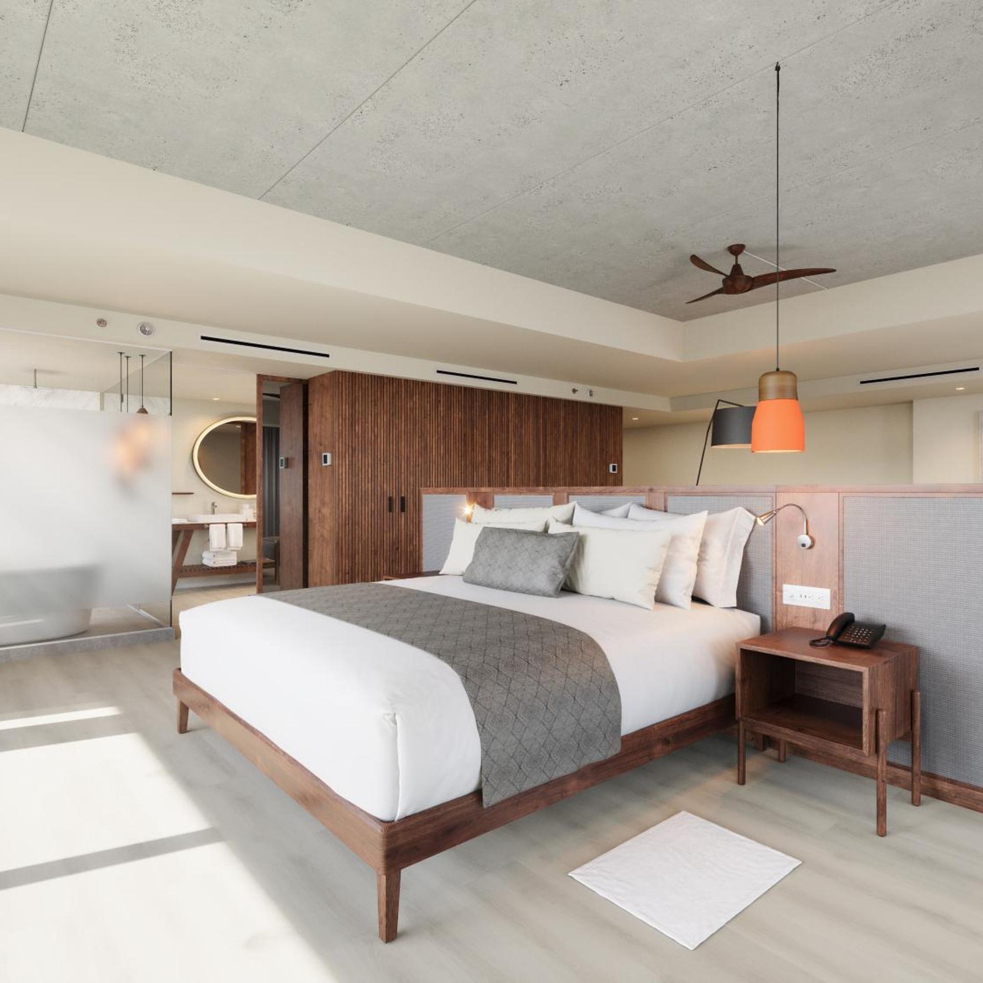 Master, Vantage, Club, Suite, King Bed, Golf Course View
