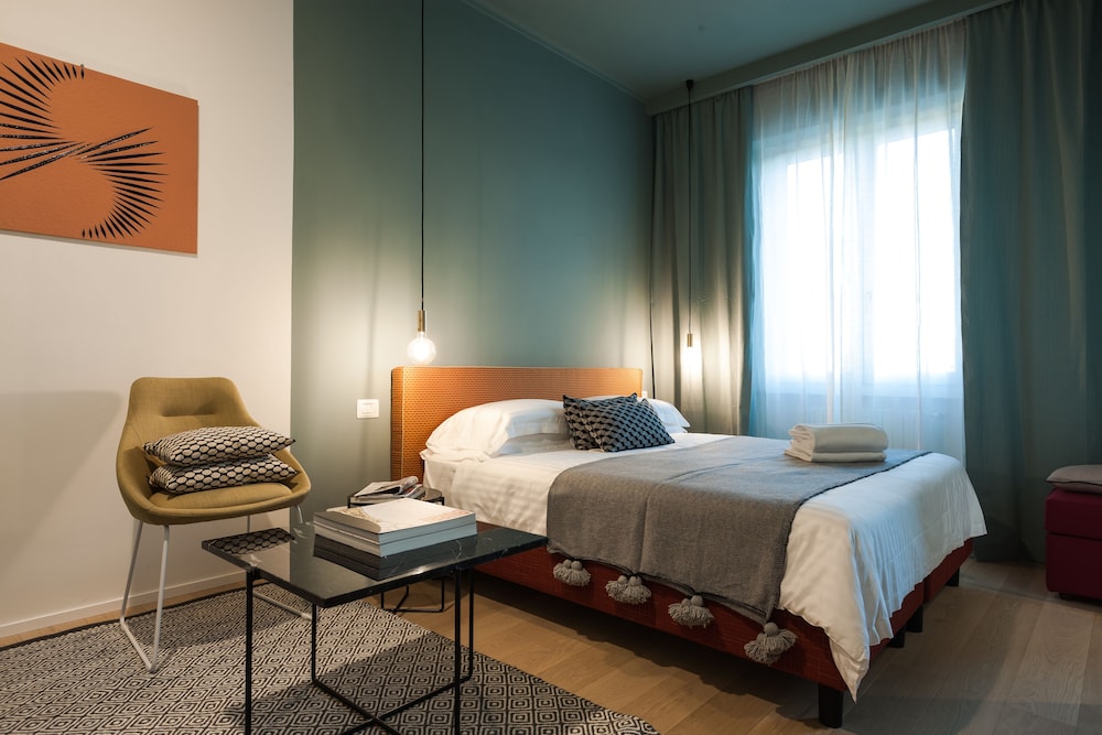 Lorena Suites & Apartments 10/61