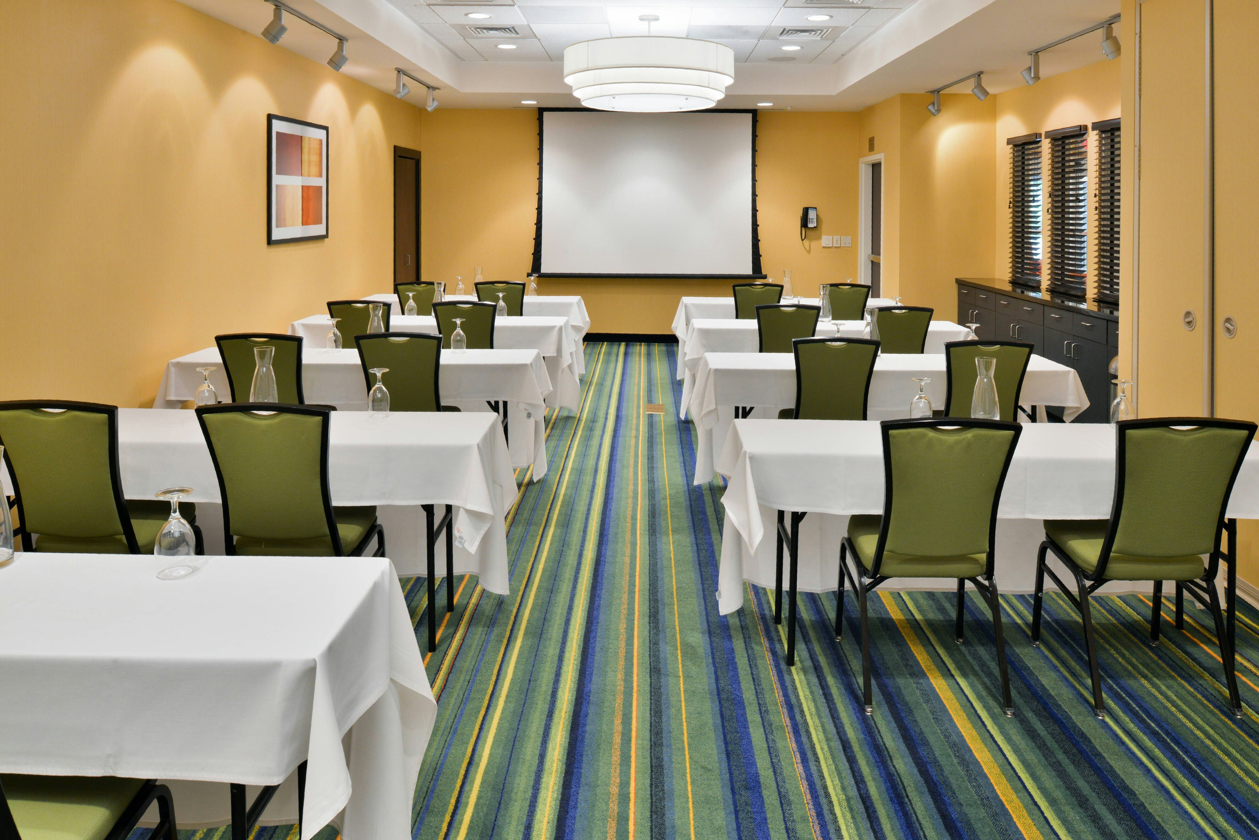 Fairfield Inn & Suites Tacoma Puyallup 13/18