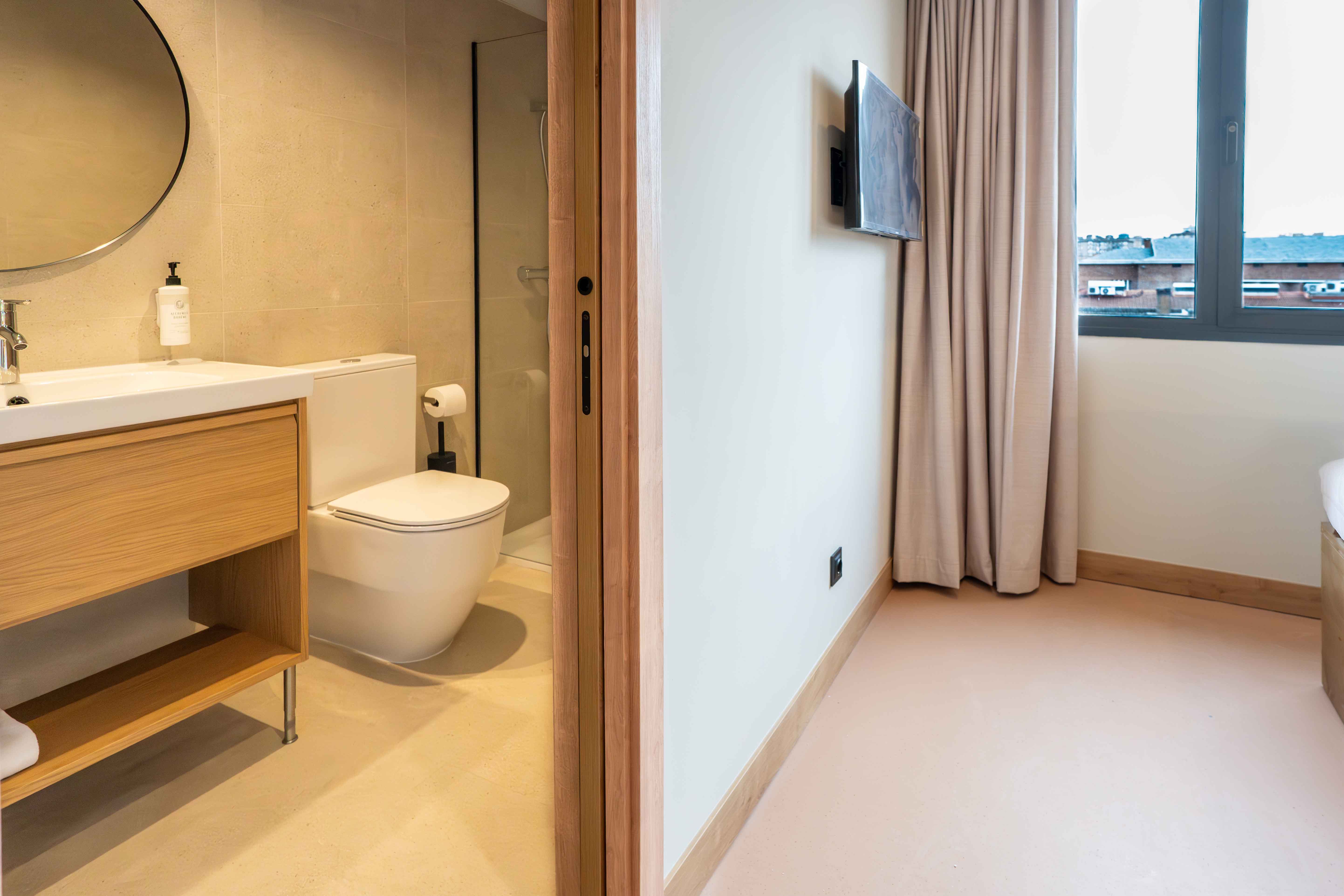 غرفة عائلية، easyHotel Madrid Alcala 8/10