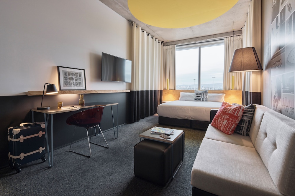Atura Adelaide Airport Hotel 26/49