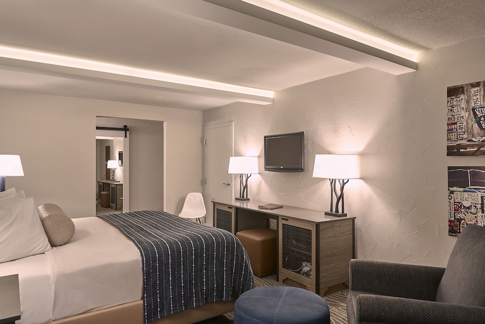Fredericksburg Inn And Suites 14/53