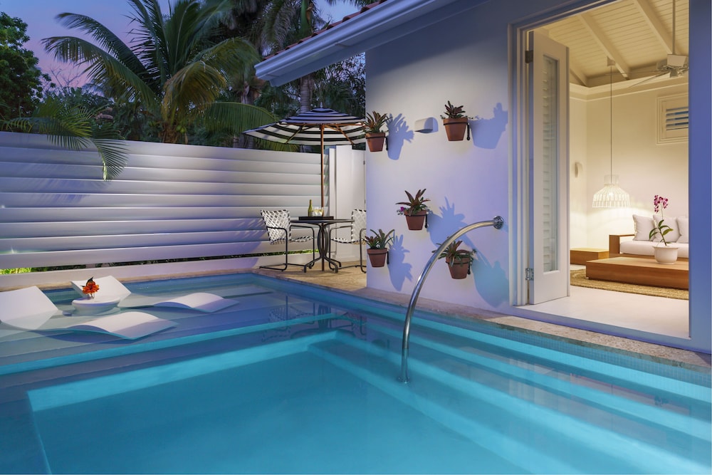 Couples Tower Isle - Adults Only 38/65