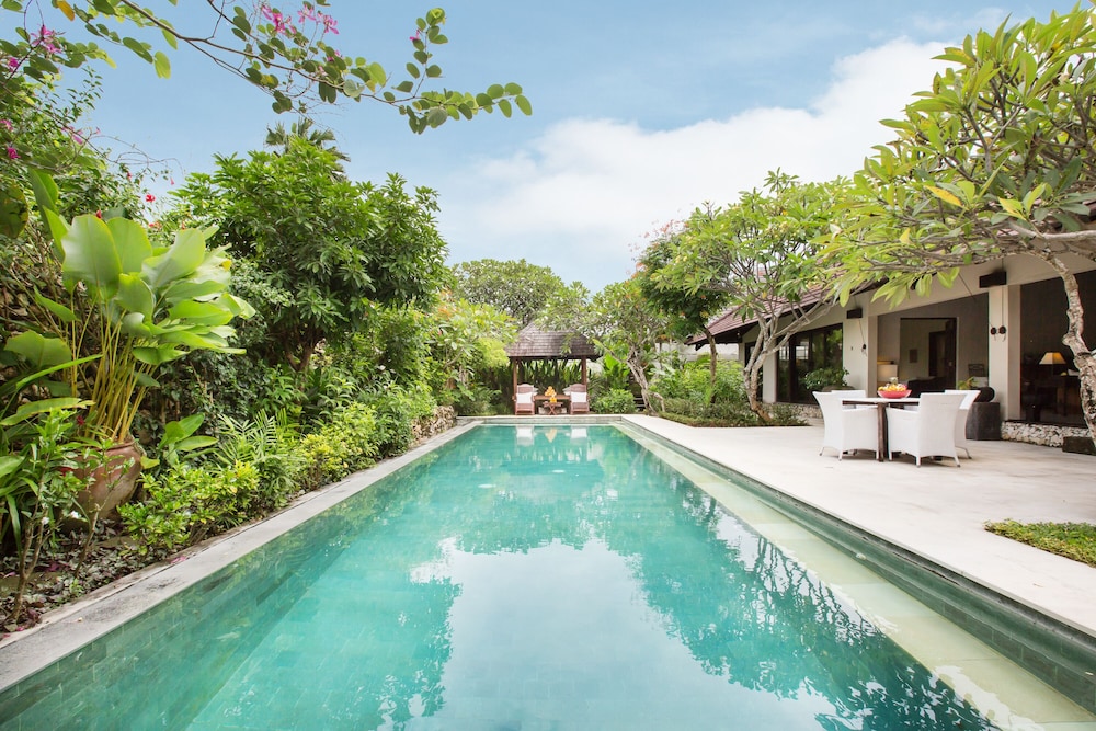 Villa Roku By Nagisa Bali 42/50