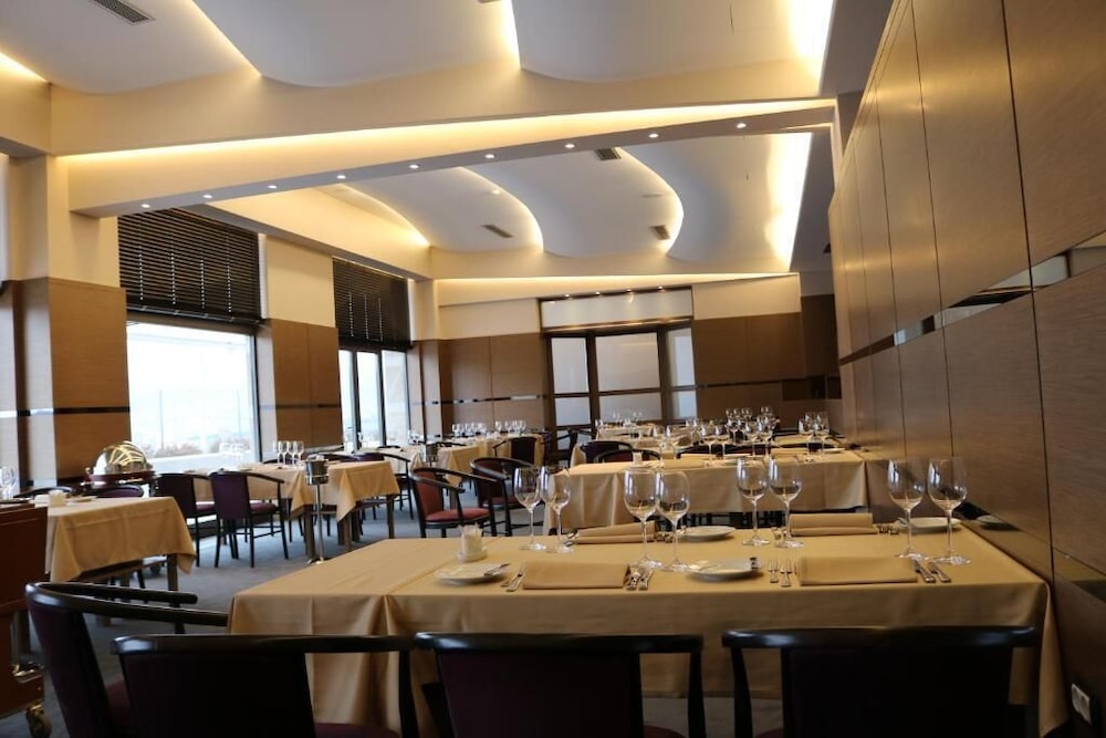 Hotel International Prishtina Spa Prishtina 22/27