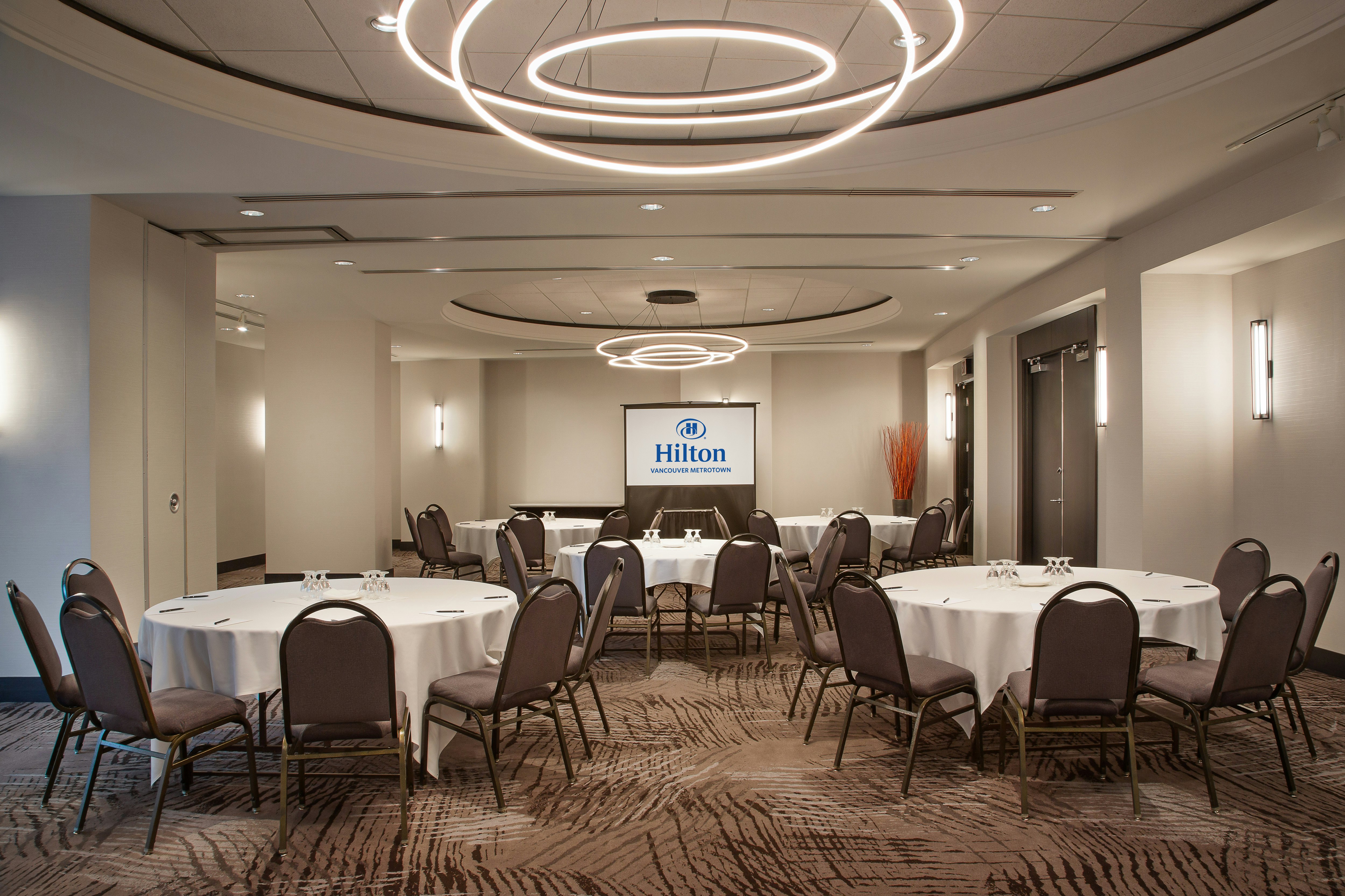 Hilton Vancouver Metrotown 38/51