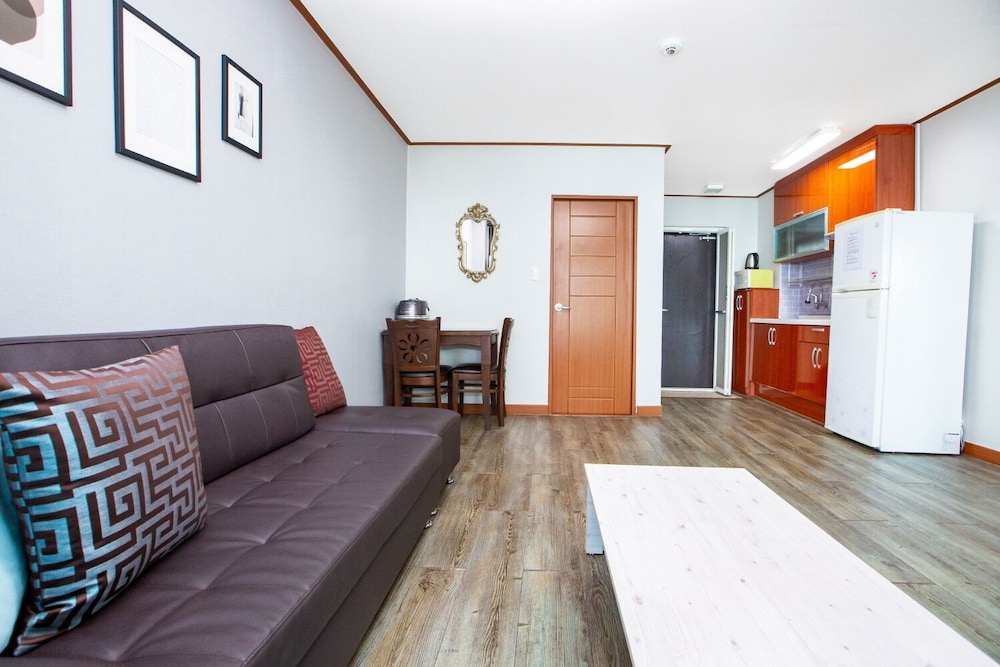 Taean Haesol Maru Pension 16/36