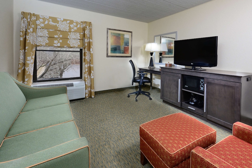 Hampton Inn Raleightown of Wake Forest 38/57