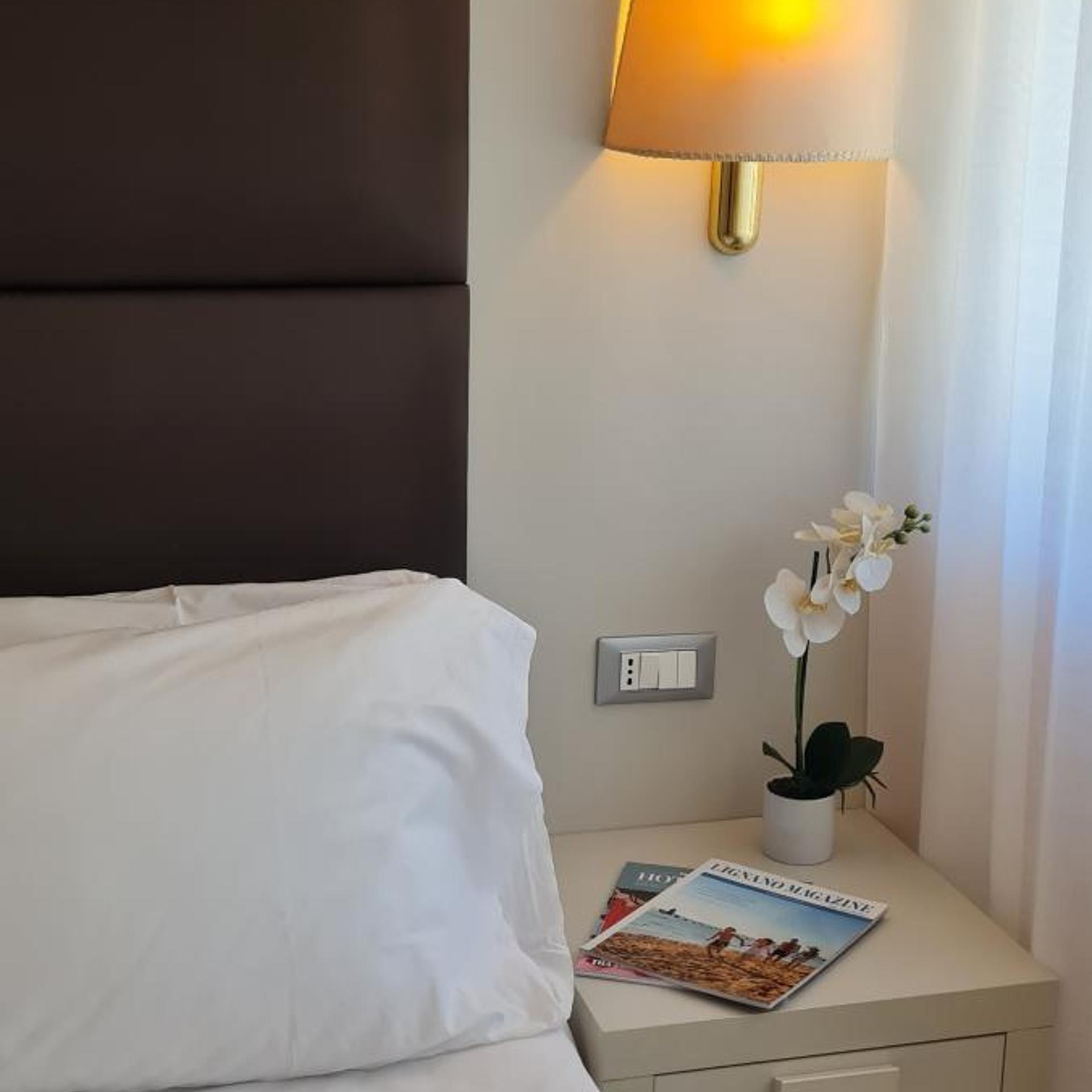Hotel Eros 22/50
