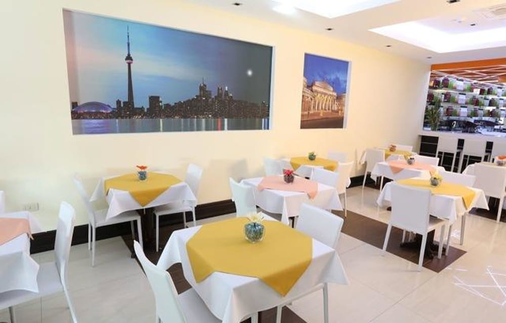 restaurant cafeteria