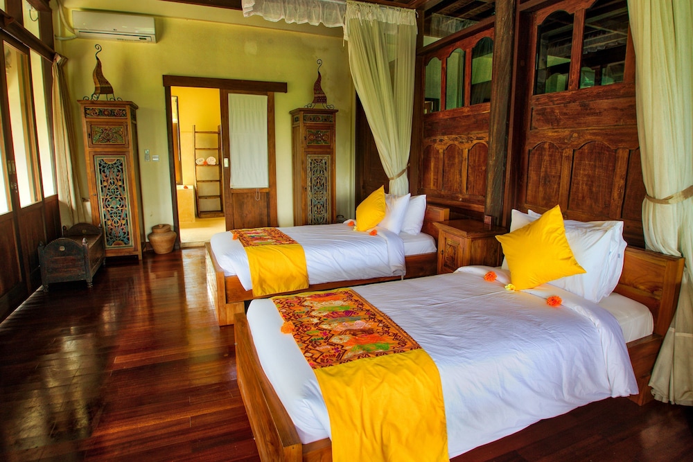 Villa Atas Awan 8/50