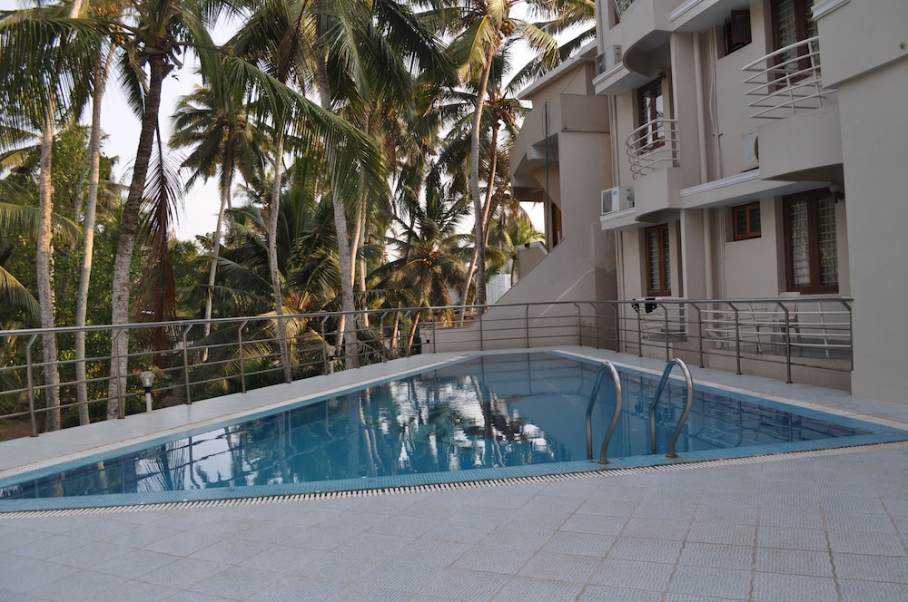 HOTEL MARINE PALACE 60/62