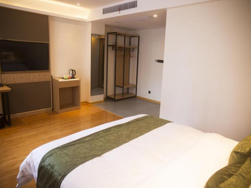 Greentree Inn Express Jiangsu Suqian Shuyang County Bus Station 28/58