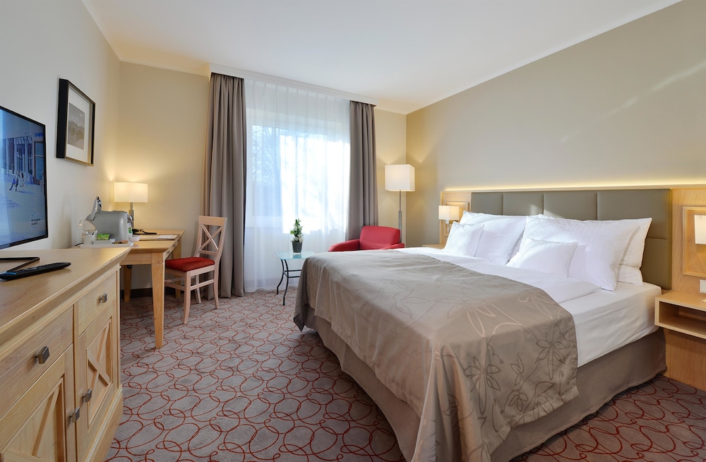 Best Western Premier Alsterkrug Hotel 8/57