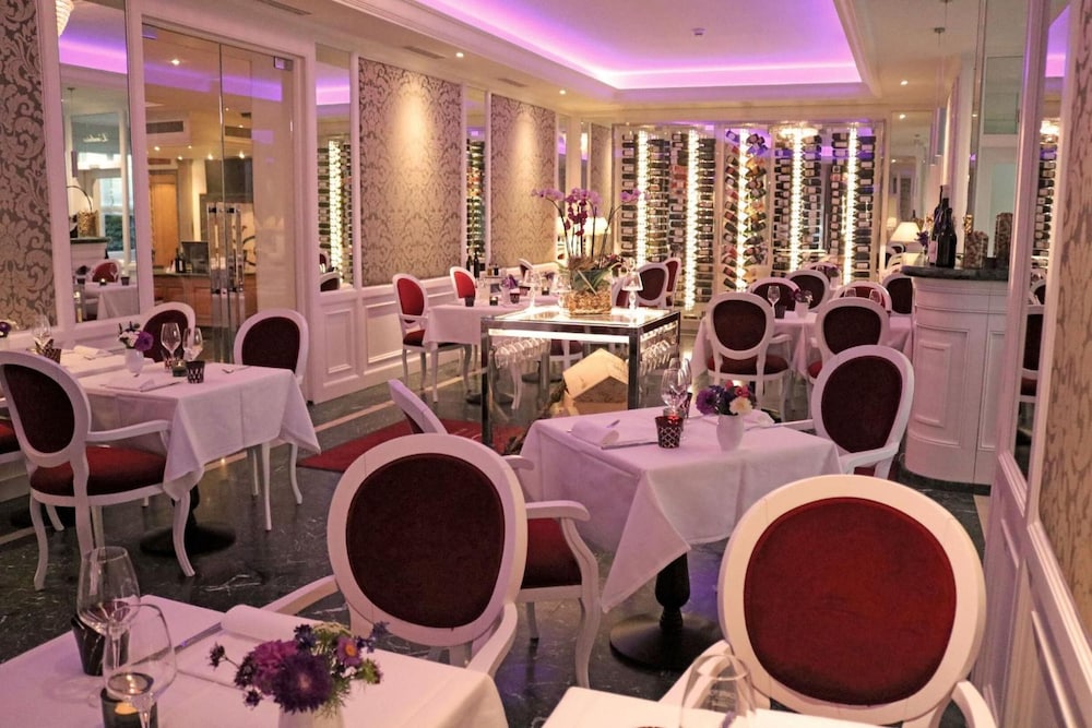 Carlton Lausanne Boutique Hotel 39/47