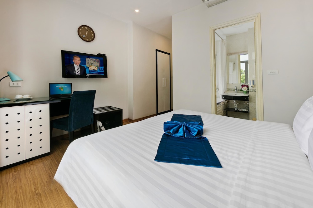 Diamond Legend Hotel 11/65