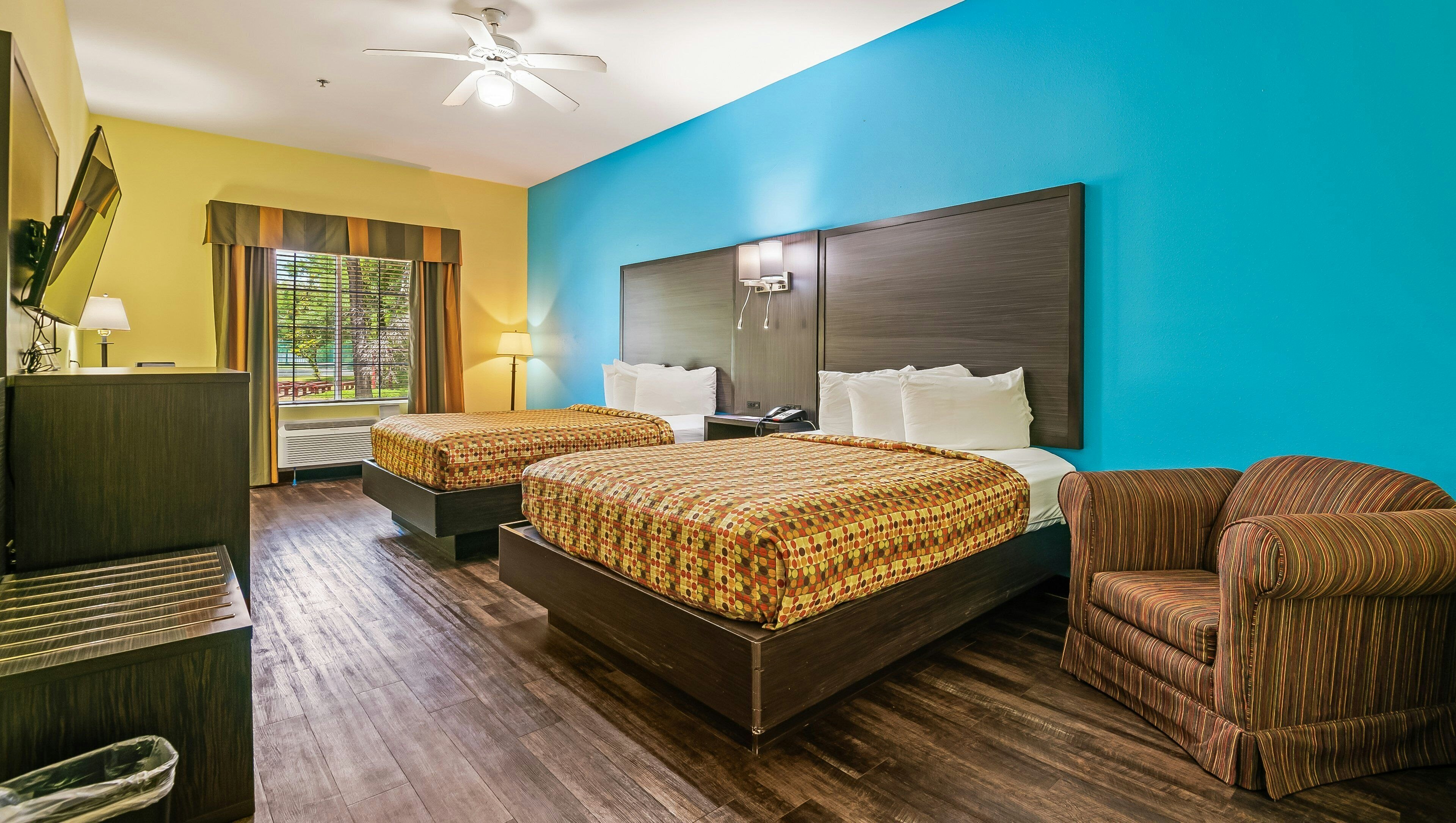 Magnuson Hotel Wildwood Inn 32/74