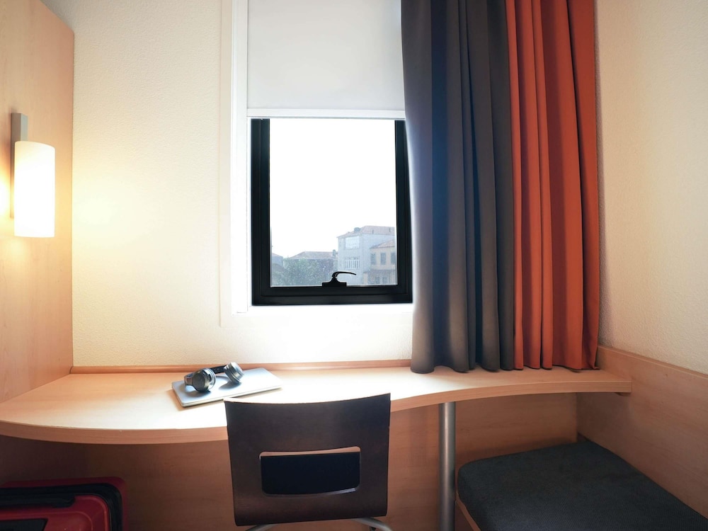 ibis Porto Centro Sao Bento 39/40