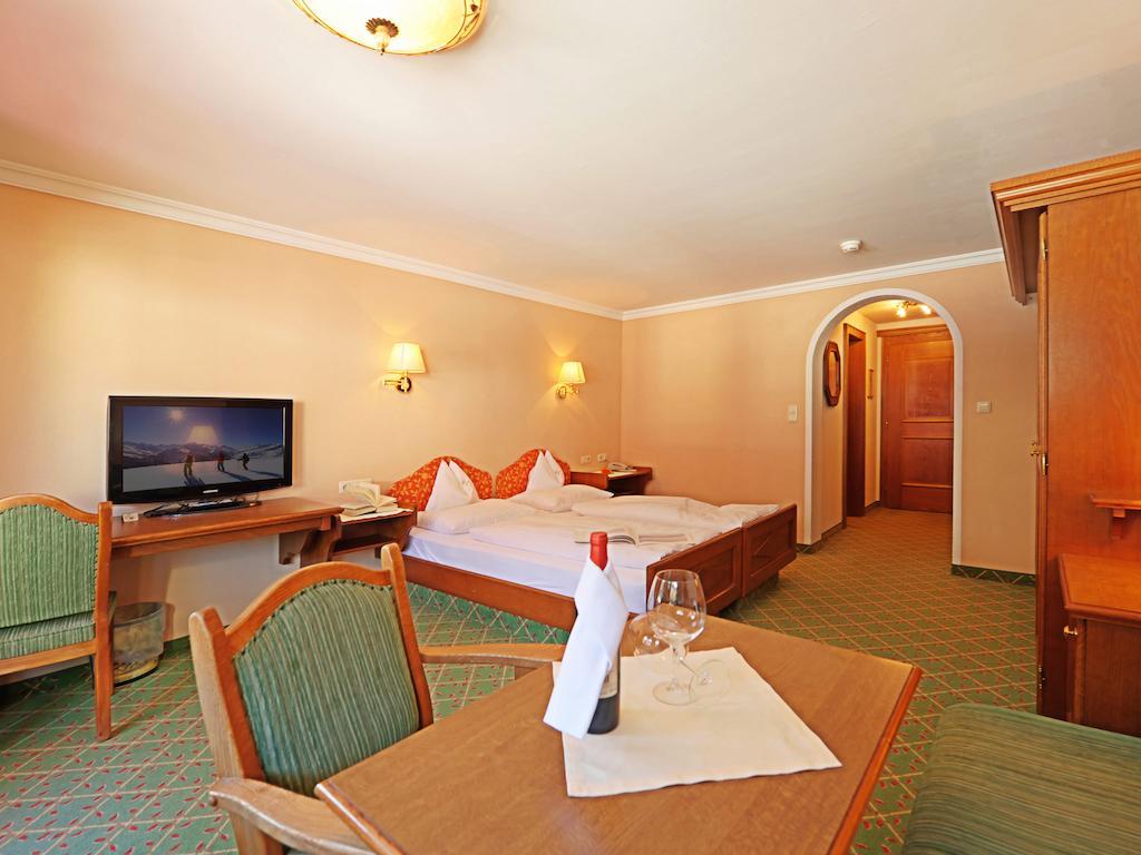 HOTEL ARLBERG 13/29