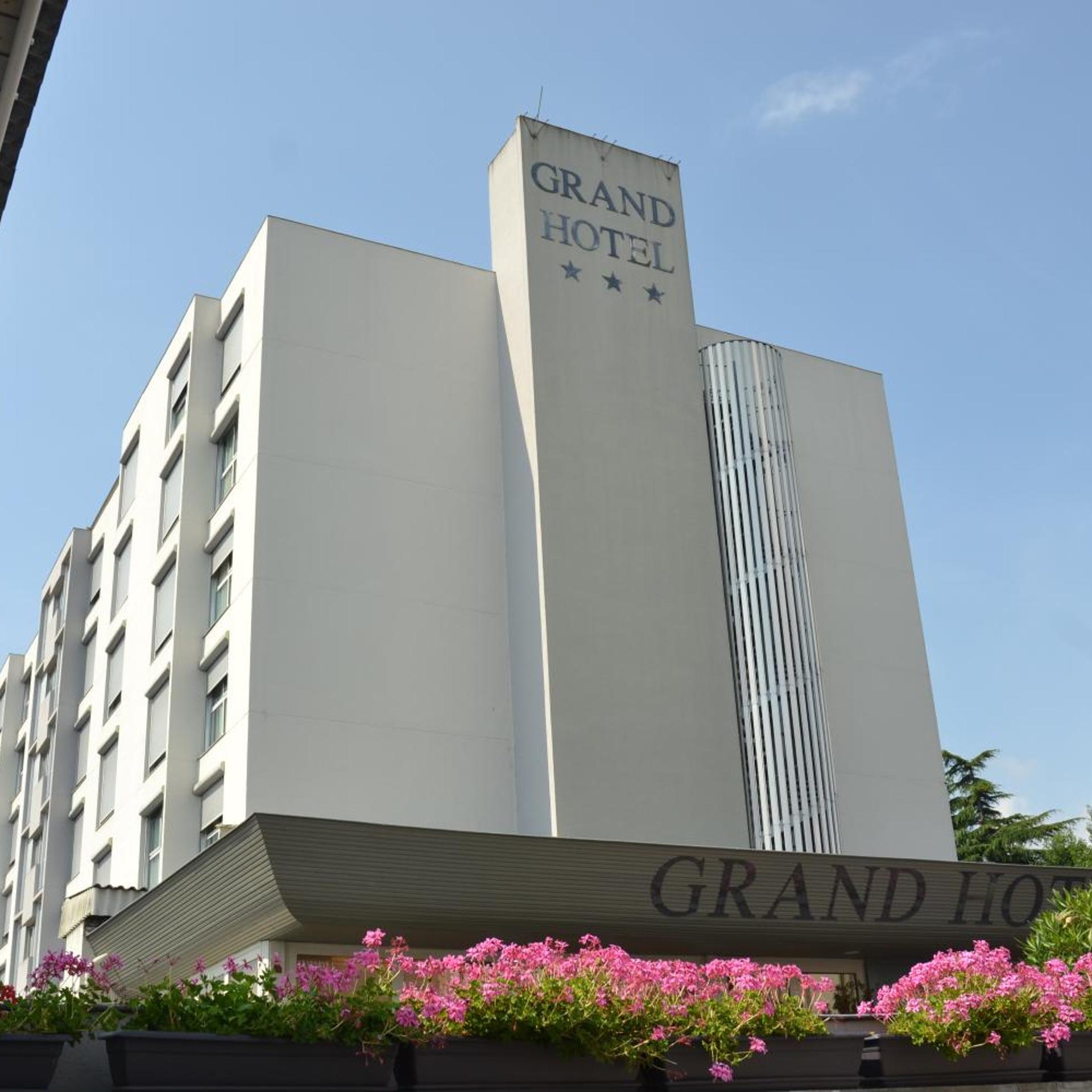 Le Grand Hotel 2/30