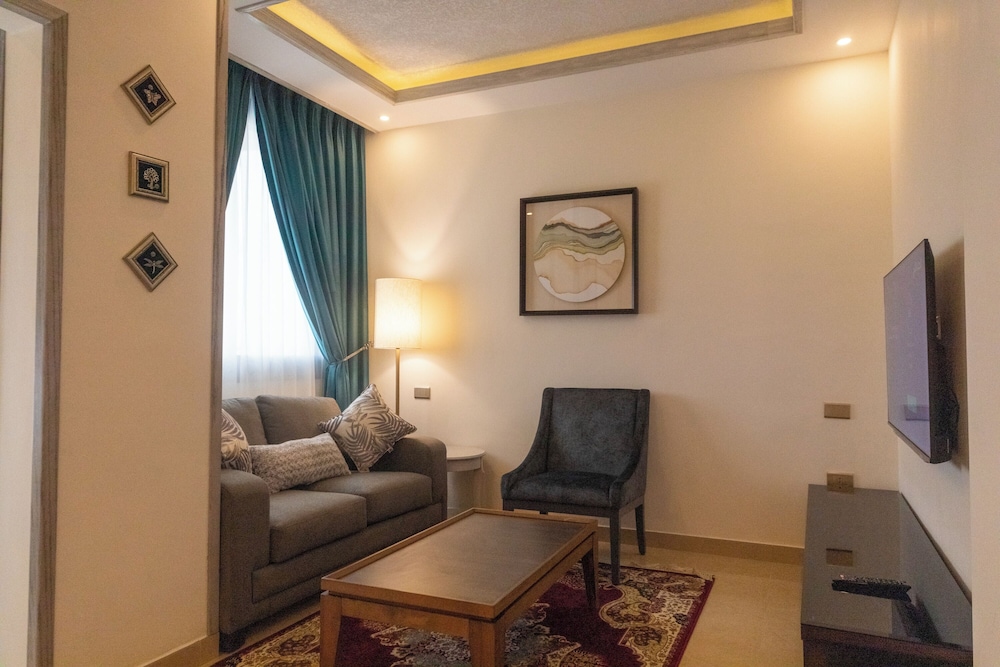 Petra Canyon Hotel Petra 43/51