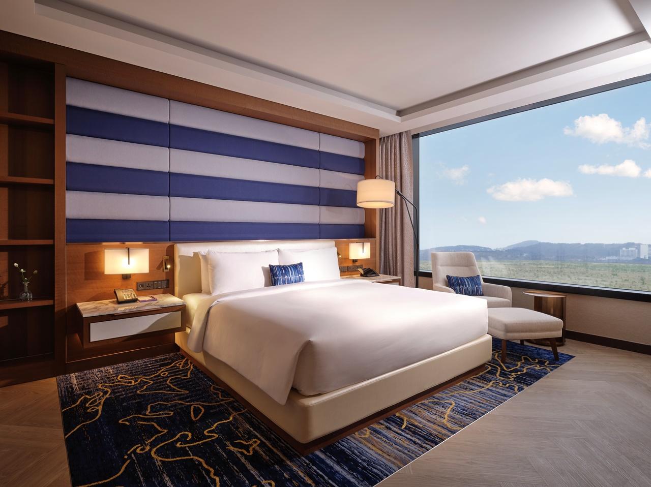 Suite, Ocean Tower