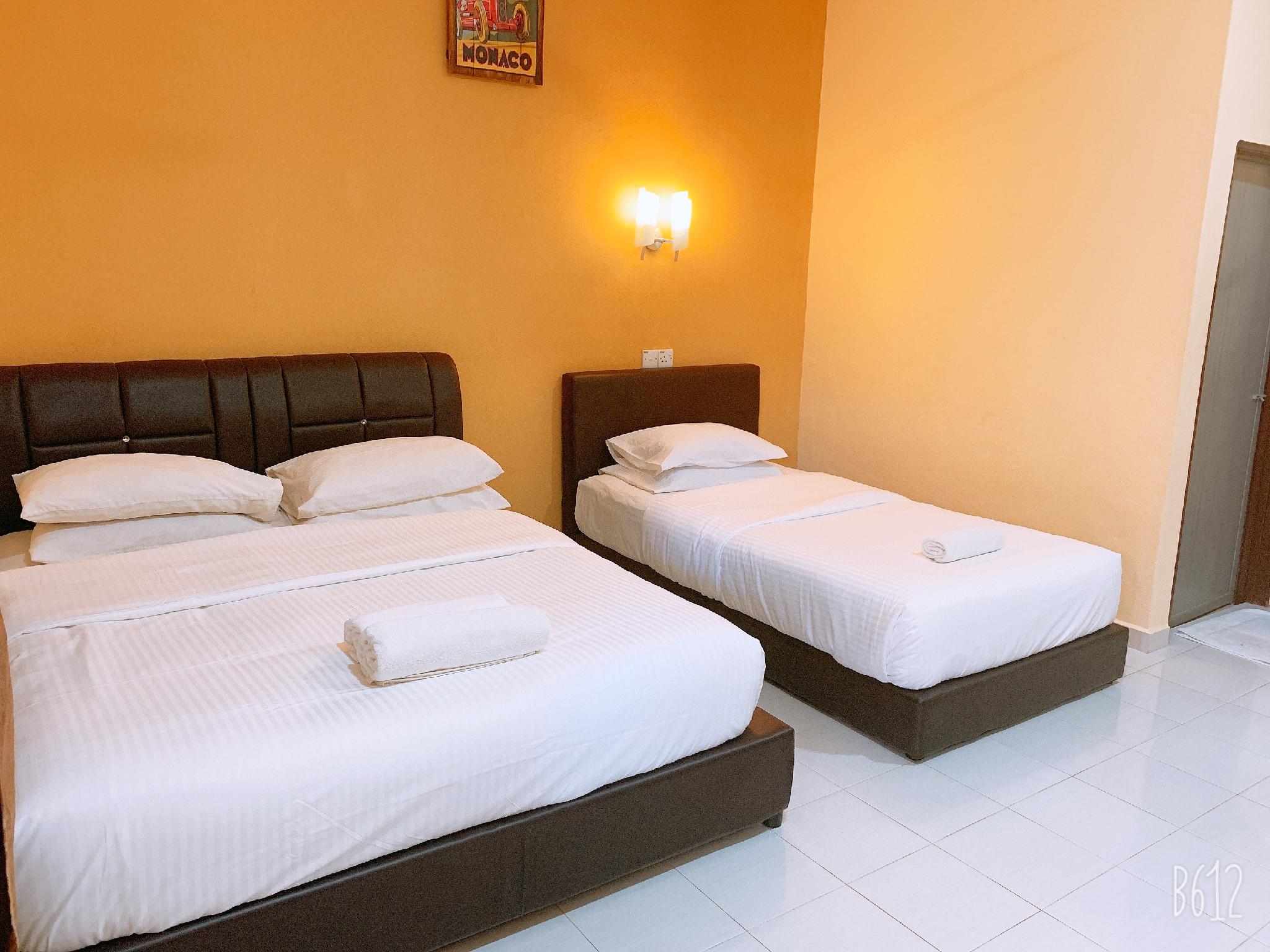 Room, Triple, 1 Double and 1 Single Bed